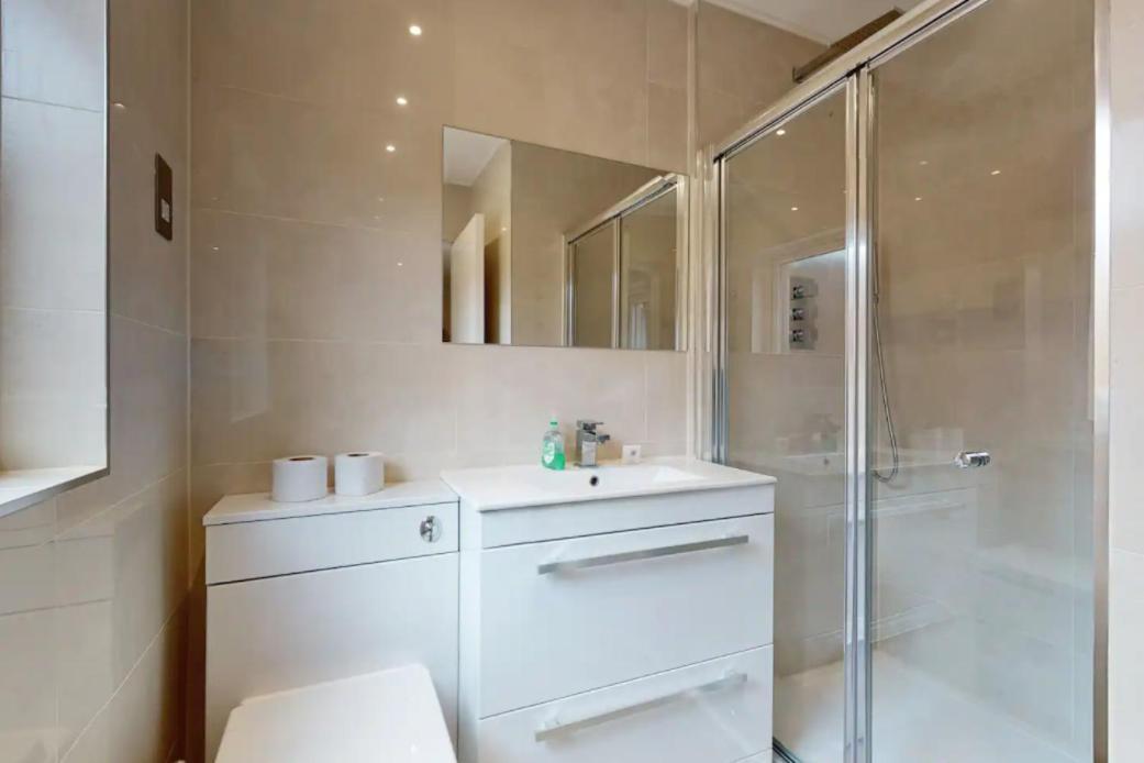 Amazing 2Bed Flat 10Min To Wimbledon Tennis Courts Apartment London Ngoại thất bức ảnh